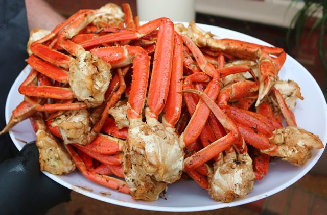 boiling frozen crab