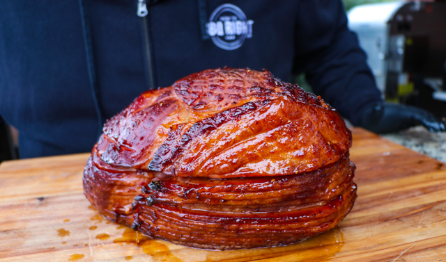 Raspberry Chipotle Glazed Smoked Ham Recipe