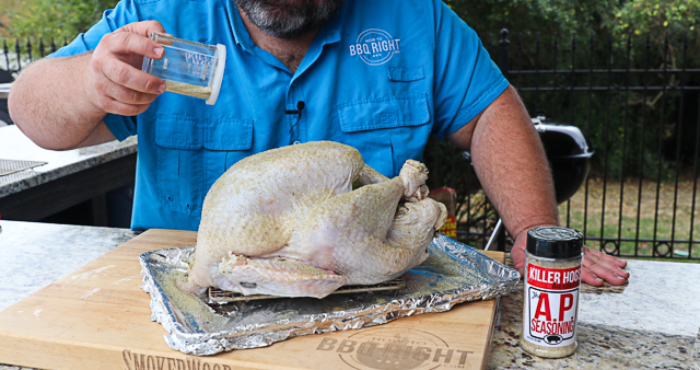 seasoning thanksgiving turkey